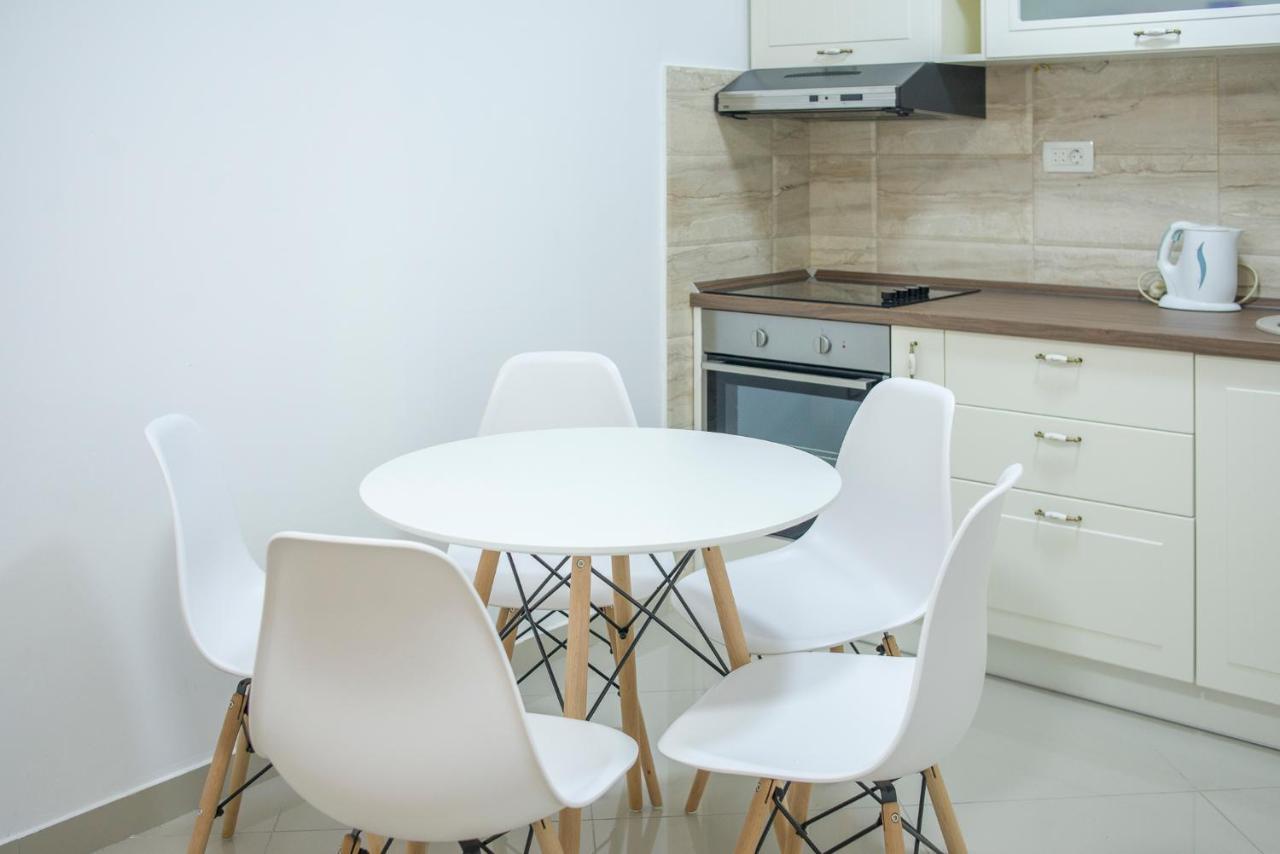 Apartmani Seka 헤르섹 외부 사진